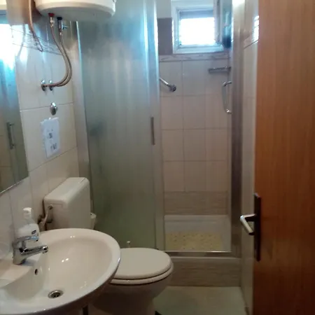Apartment Maja *